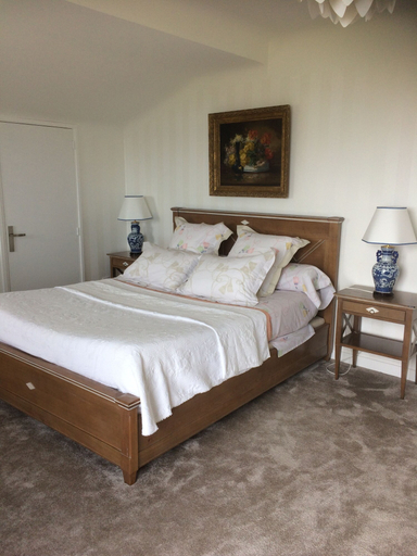 Bedroom 3, Villa Erresinolettean, Pyrénées-Atlantiques
