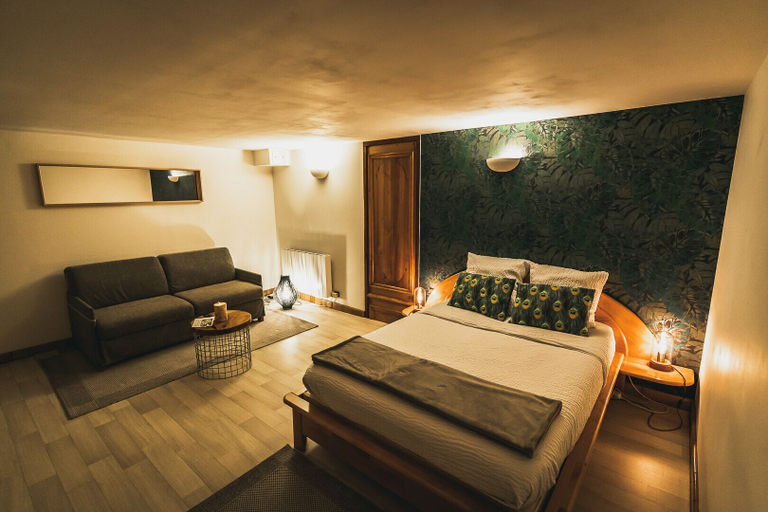Bedroom 3, La Villa du Rhone, Ain
