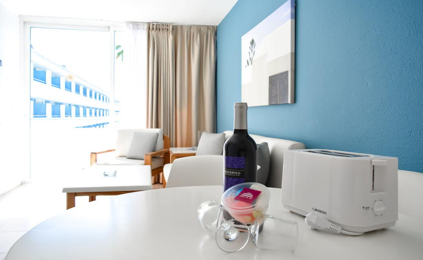 Bedroom 2, Aparthotel Playa del Sol - Adults Only, Las Palmas