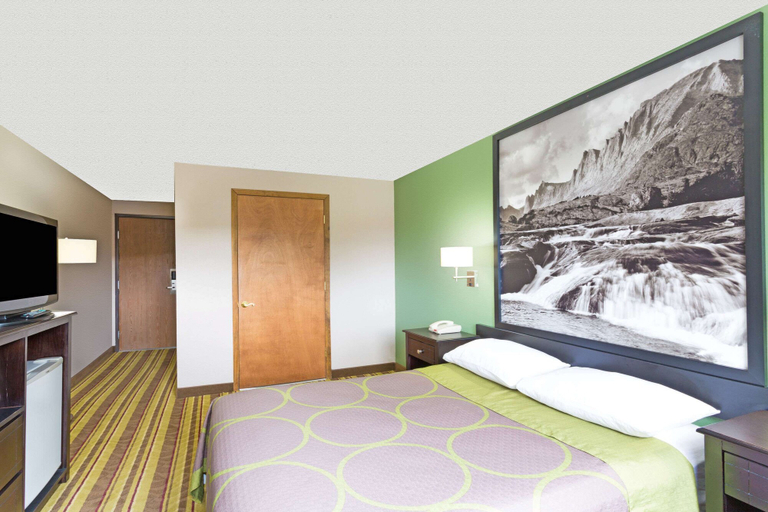 Bedroom 5, Super 8 by Wyndham Green River, Sweetwater