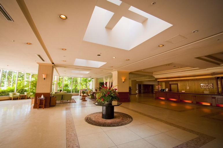 Public Area 5, Rizzan Sea Park Hotel Tancha Bay, Onna