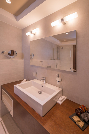 Bathroom 5, Sivota Diamond Spa Resort, Epirus