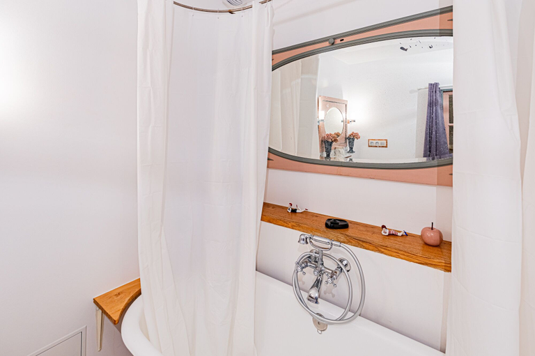 Bathroom 5, Le Domaine des Carriers - Chambres, Nièvre