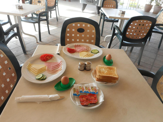 Food & Drinks 5, Kkaras Hotel