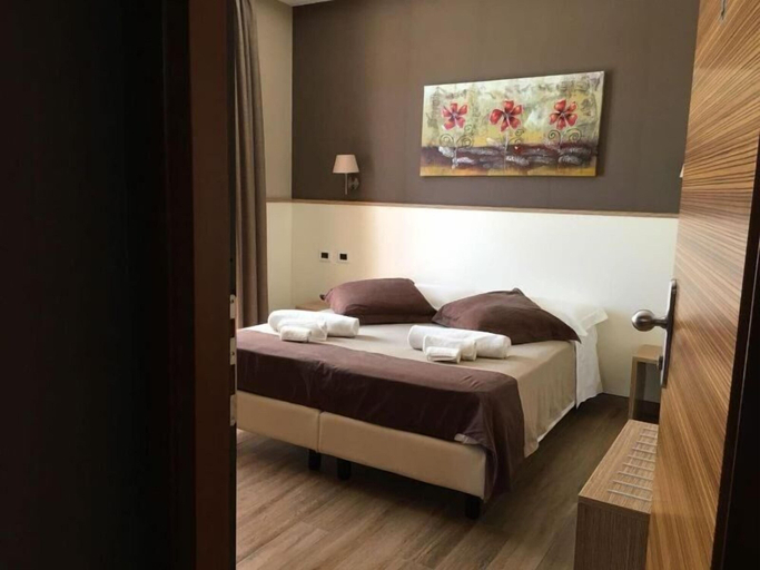 Bedroom 4, 60Quattro Bedrooms, Catanzaro