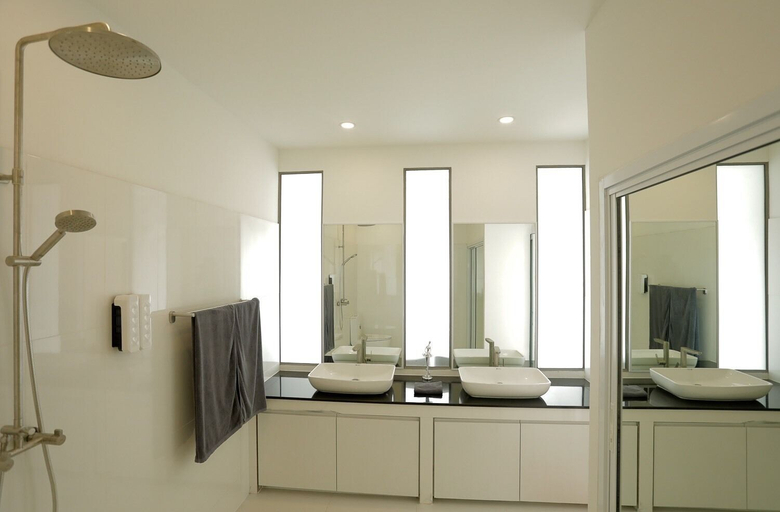 Bathroom, Choengmon Holidays Villas Park, Ko Samui