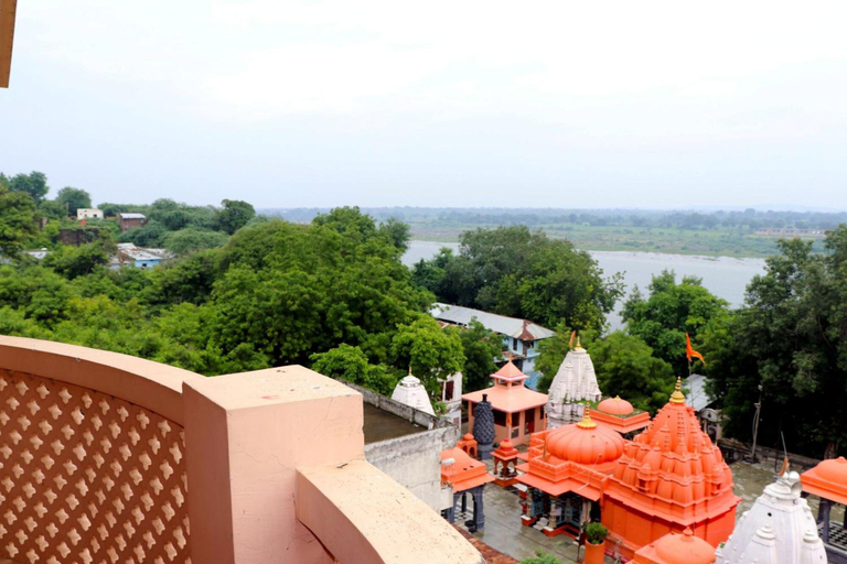 Others 4, Hotel Raj Palace, West Nimar