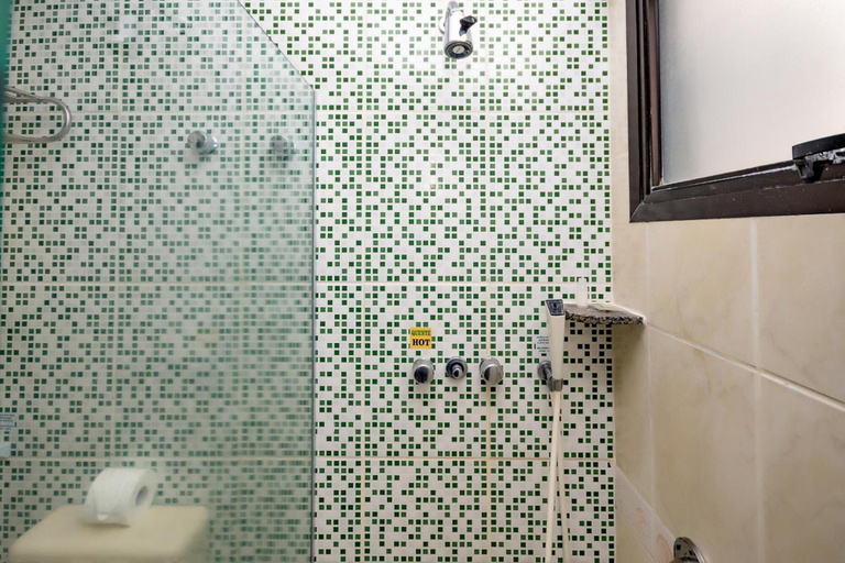 Bathroom 4, Yak Beach Hotel Ponta Negra, Natal