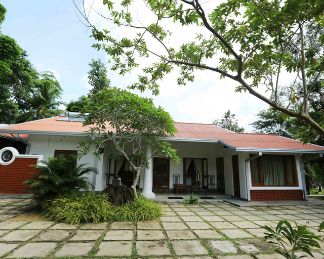 Exterior & Views 1, Villa Acres Green, Baddegama