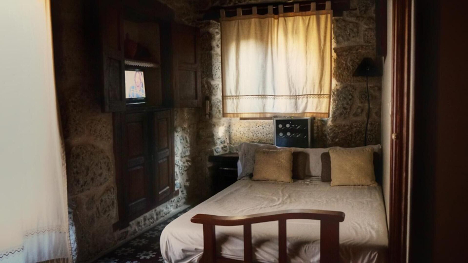 Bedroom 2, Posada Puerta Grande, Salamanca
