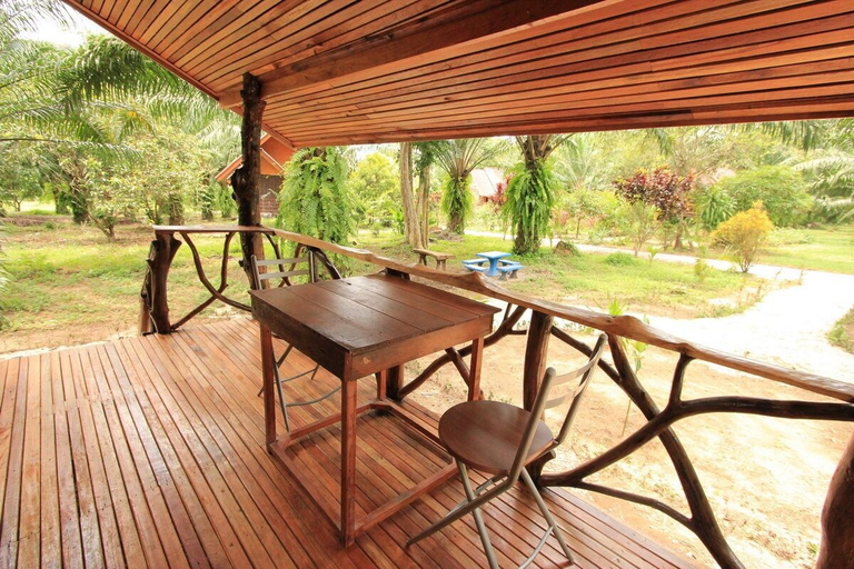 Others 5, Khaosok Palmview, Phanom