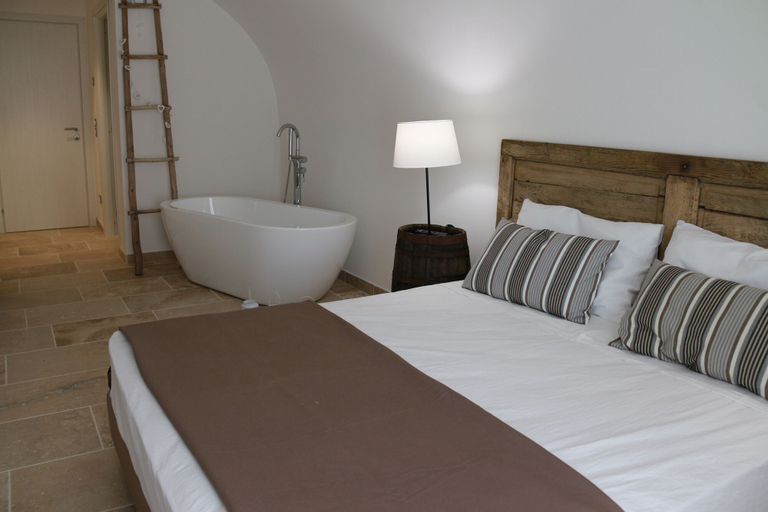 Bedroom 4, Agriturismo Aurivu, Imperia
