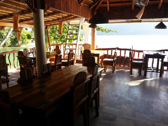 Food & Drinks 5, Dolphinbay Beachfront & Dive Resort, Puerto Galera