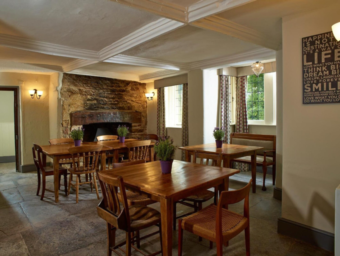 Food & Drinks 5, The Cross at Croscombe, Somerset