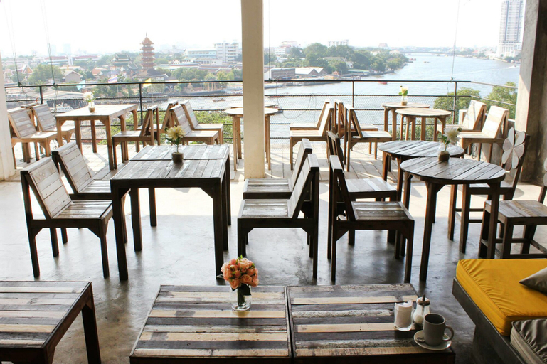 Food & Drinks 3, River View Residence, Samphantawong