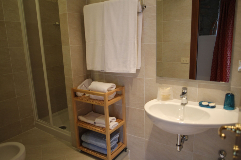 Bathroom 5, Agriturismo Poggio de Papi, Pistoia