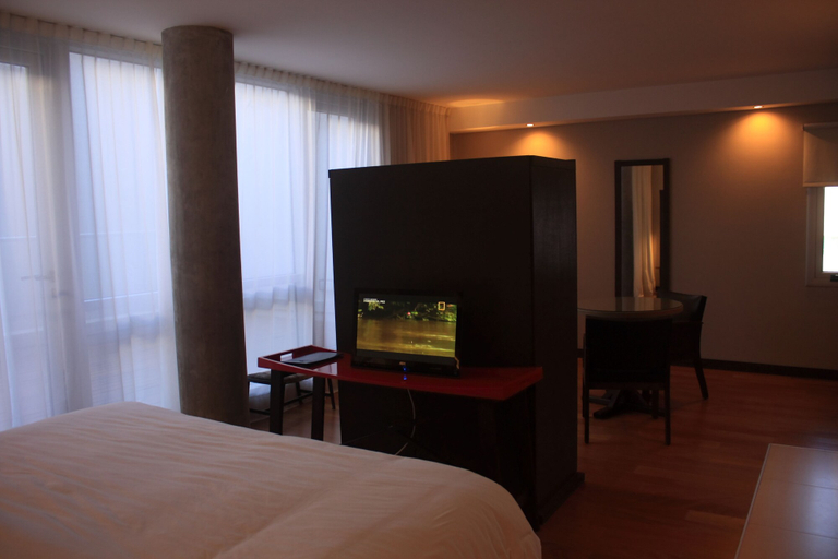 Bedroom 2, Axsur Design Hotel, Montevideo