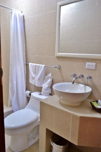 Bathroom 5, Hotel Casona de La Isla, Flores