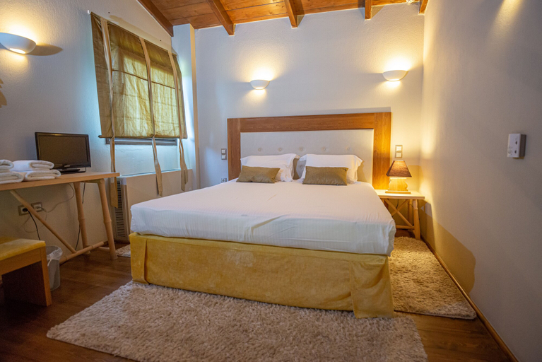 Bedroom 3, Anavasi Mountain Resort, Epirus