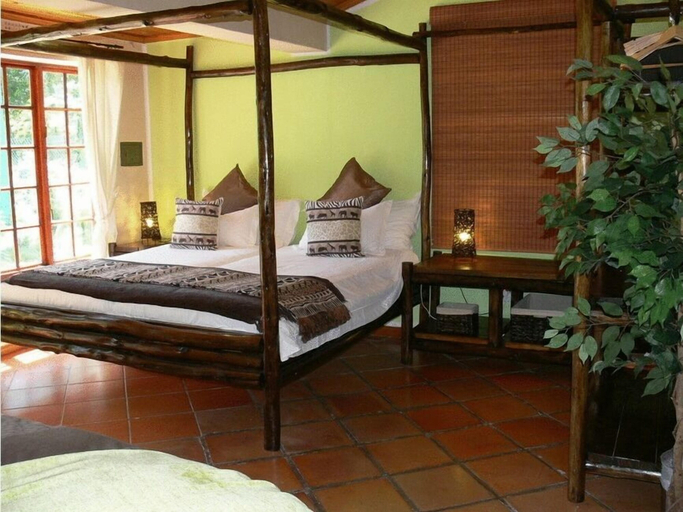 Bedroom 4, Orange Ville Guesthouse, Cape Winelands