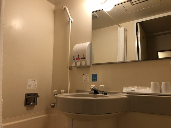 Bathroom 4, Center Hotel Narita 1, Narita
