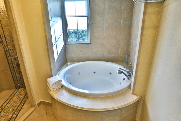 Bathroom 5, Rixos Almaty, Almaty