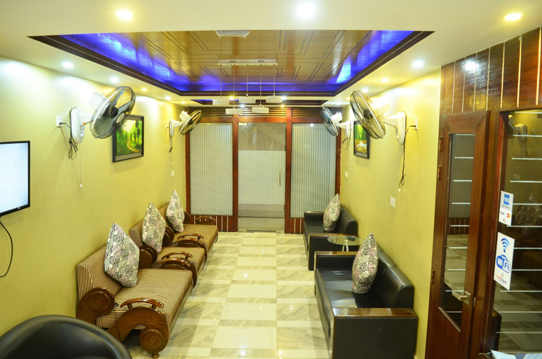 Food & Drinks, Hotel Sky Park, Moulvibazar