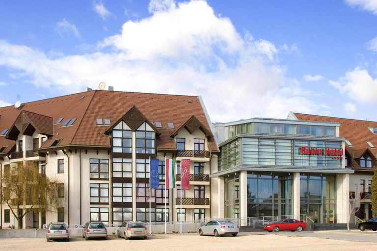 Exterior & Views 2, Rubin Wellness & Conference Hotel, Budapesti