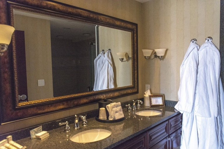 Bathroom 4, Hilton Garden Inn Bangor, Penobscot