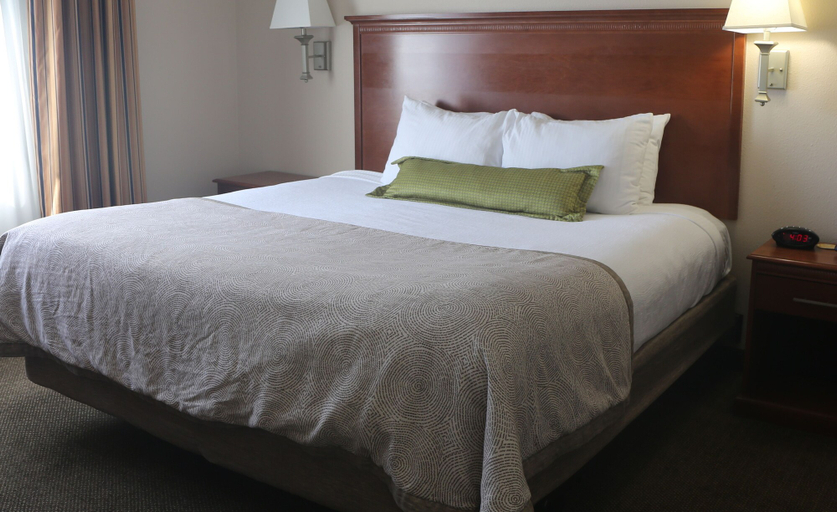 Bedroom 5, Candlewood Suites FREDERICKSBURG, Spotsylvania