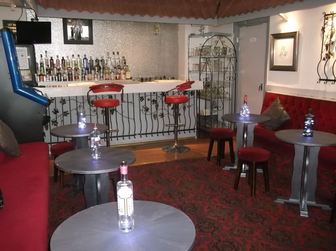 Food & Drinks 5, Elmfield Hotel, Lancashire