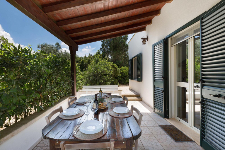 Others 5, Villa Le Due Sorelle, Lecce