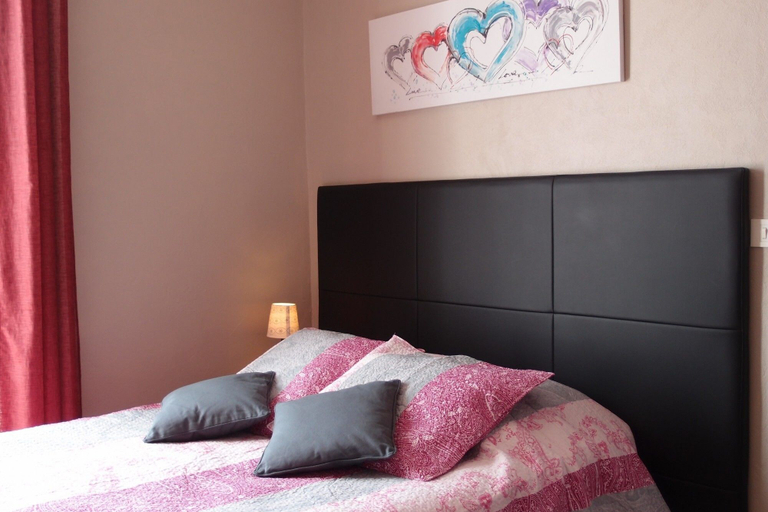 Bedroom 2, Villa Florida, Var