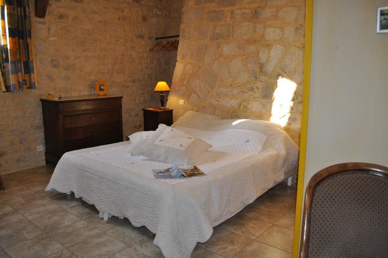Bedroom 3, Château de Bessas, Ardèche