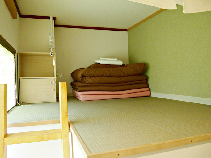 Bedroom 3, J-Hoppers Hiroshima Guesthouse - Hostel, Hiroshima