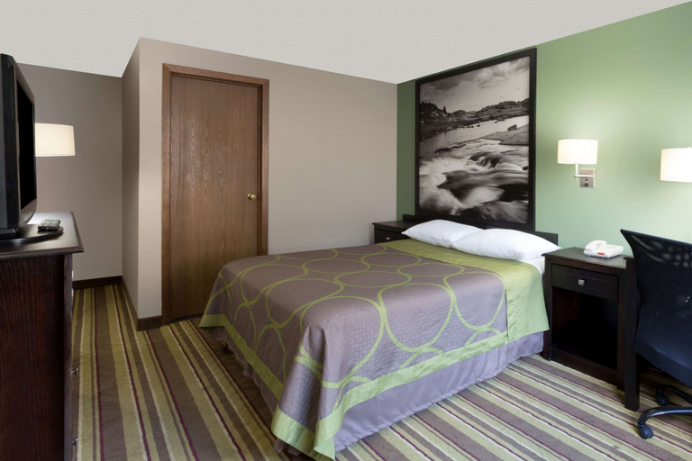 Bedroom 3, Super 8 by Wyndham Green River, Sweetwater