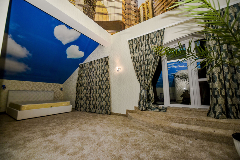 Others 4, Mesogios Hotel