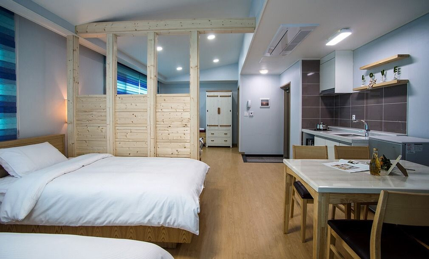 Bedroom 3, Sleep in the Sea, Jeju