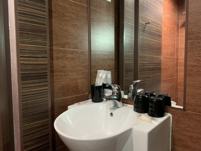 Bedroom 5, Ramada Grand Tsim Sha Tsui (Former Ramada Hong Kong Grand Tsim Sha Tsui), Kowloon