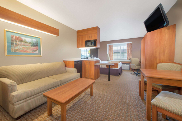 Others 5, Microtel Inn & Suites by Wyndham Raton, Colfax
