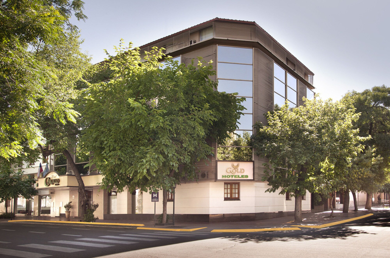Exterior & Views 2, Hotel Carollo, Capital