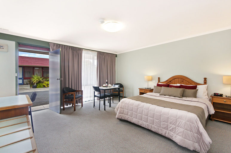 Bedroom 2, Melaleuca Motel, Glenelg - Portland