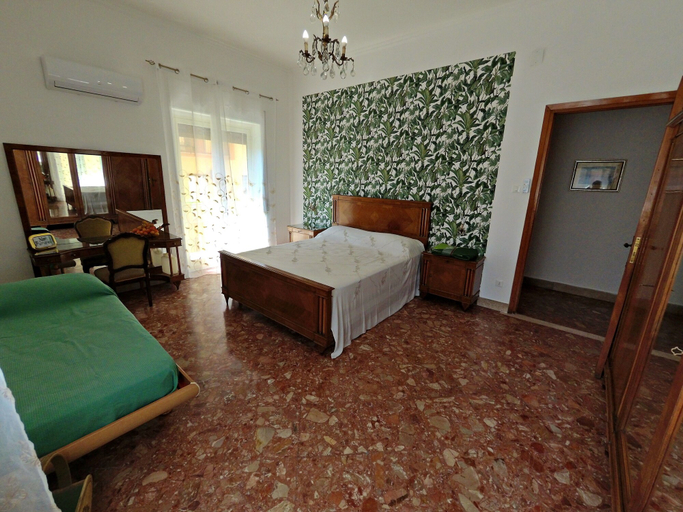Bedroom 5, Olivarooms, Palermo
