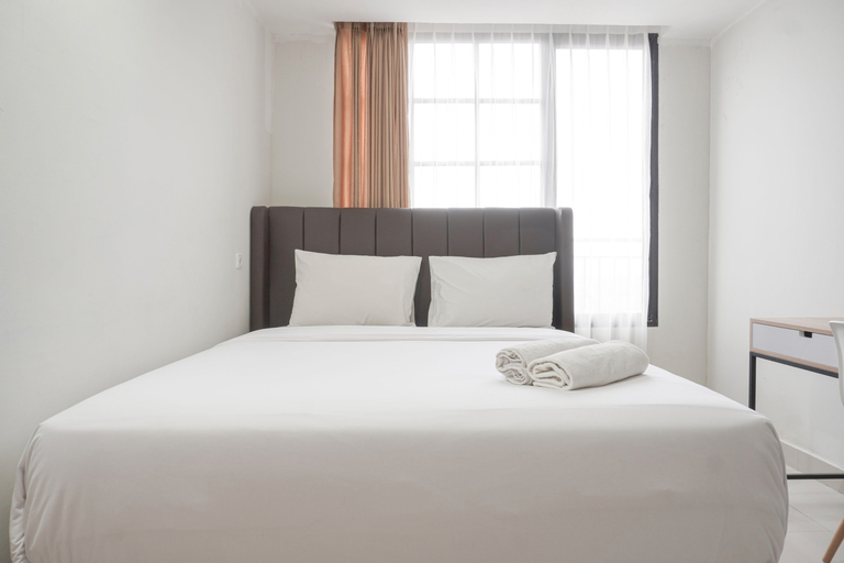 Bedroom 2, Cozy Studio Room at Evenciio Margonda Apartment By Travelio, Depok