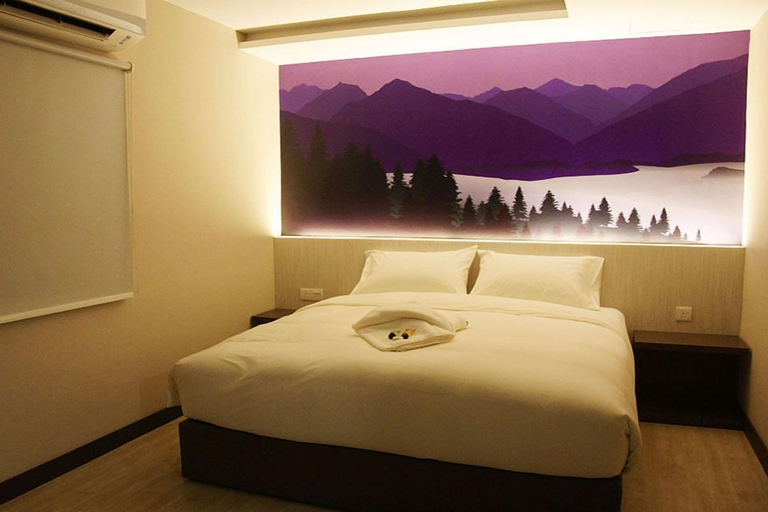 Bedroom 2, City Edge Hotel, Kuala Lumpur