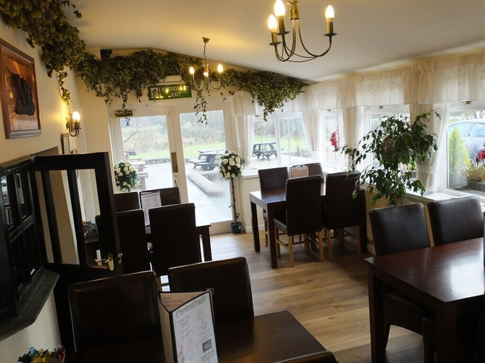 Food & Drinks 3, The Rusland Pool Hotel, Cumbria