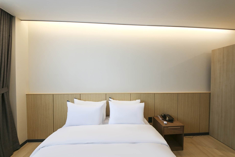 Bedroom 3, Benikea Cheonan Tourist hotel, Cheonan