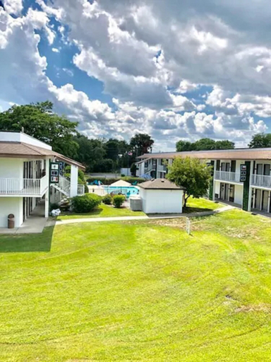 Others 5, Days Inn by Wyndham Eglin AFB, Okaloosa