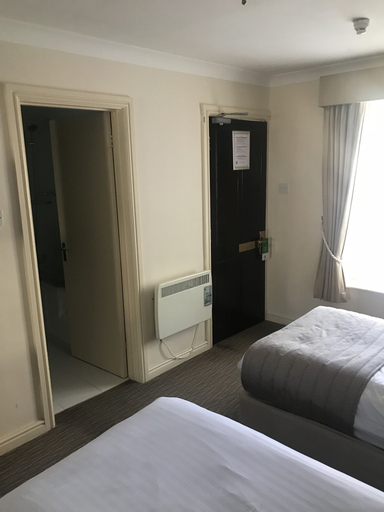 Bedroom 2, Normanton Park Hotel, BW Signature Collection, Rutland