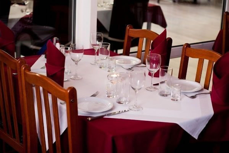 Food & Drinks 4, Hotel Yes, Narva-Jõesuu